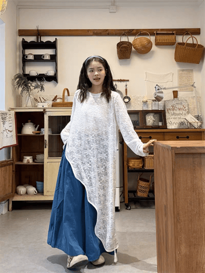 日系復古感不規則下擺蕾絲上衣3