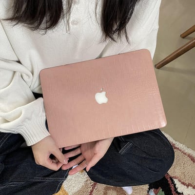 清新皮質鱷魚紋 蘋果筆記本電腦的軟保護殼  現貨免運 A2941  2023air155