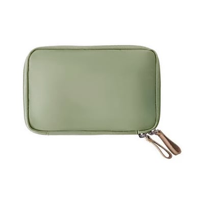 韓系極簡尼龍旅行護照包 防潑水多層拉鍊手拿包7