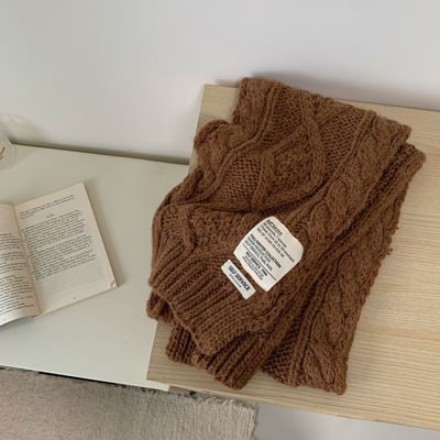 穿搭神器 韓系質感貼布標麻花羊毛圍巾2