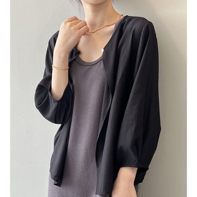 這件真的很容易被你天天拿來穿 七分袖隨性百搭一粒扣小罩衫2