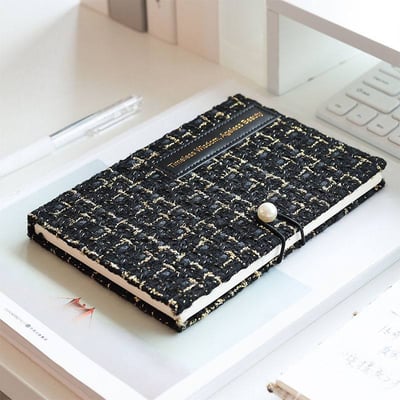 經典小香風珍珠釦手帳本5