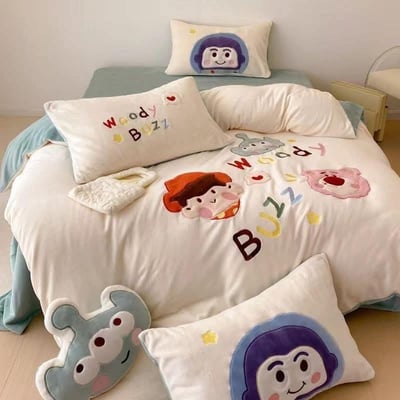 卡通系列  冬季牛奶絨刺繡床包四件套  雙人三眼怪現貨特價1