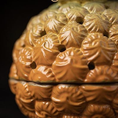 【香氣在菠蘿裡飄】 新中式手工質感  創意陶瓷香薰爐3