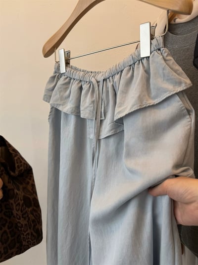 俏皮小裙擺抽繩寬鬆長褲3