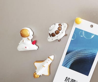 你會喜歡的太空人冰箱磁鐵12入  現貨免運5