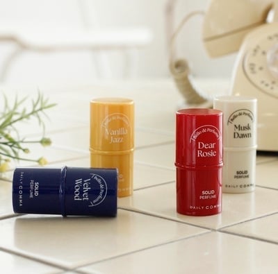韓國 DAILY COMMA Bello de Perfume 固態香水棒 4.7g2