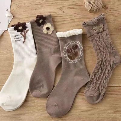 韓系美拉德色中筒棉襪組 買6送34