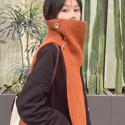 不只是圍巾 多用途針織掛脖披肩 條紋針織掛脖圍巾2