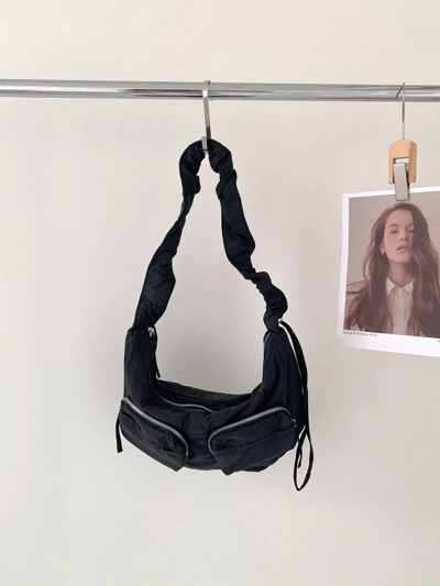 夏季必入！皺褶雲朵單肩包9