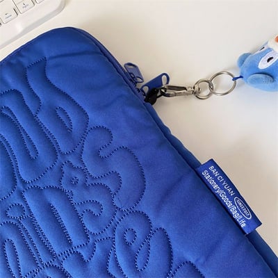 新款 EARP 中性風 刺繡字母MacBook/iPad 專用防震收納包2