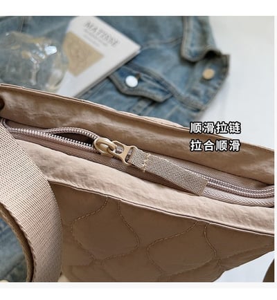 秋冬新款菱格棉感水桶包 小眾溫柔斜背單肩包7