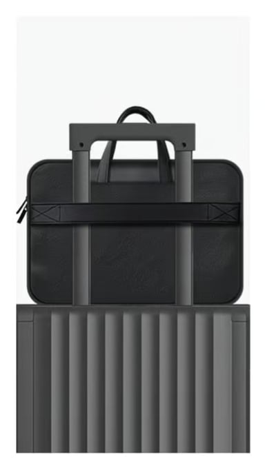 高級感十字潮牌暗黑風電腦包 手提斜背兩用 13-16吋適用7