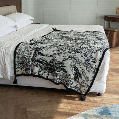 法式花鳥輕奢針織毯 沙發搭毯｜床尾午睡毛毯 (130×170cm)3