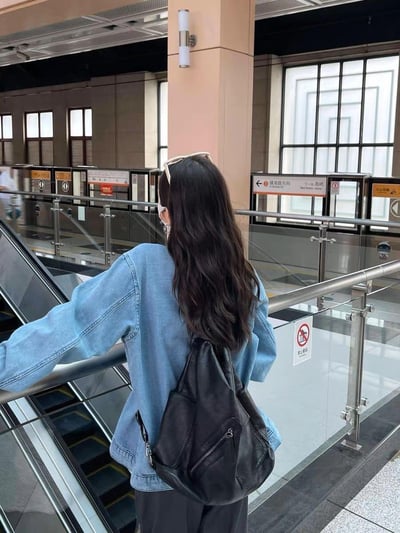 辣妹復古軟皮大容量托特包2