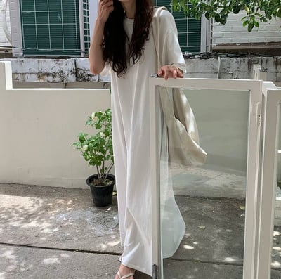 韓系慵懶風圓領寬鬆長版T恤洋裝7