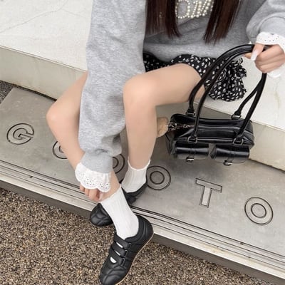 買一雙低調有存在感的 這種泡芙鞋  有大尺碼10