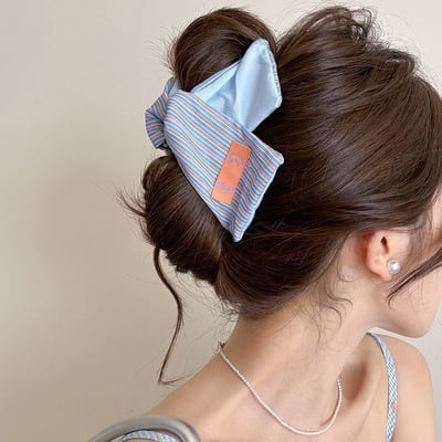 今天不想打扮但還是很好看 的韓系小姐姐大抓夾組3