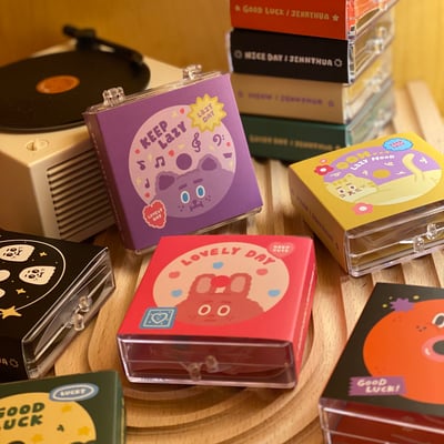 屬於你的這張專輯 壓克力吊飾（六款）1