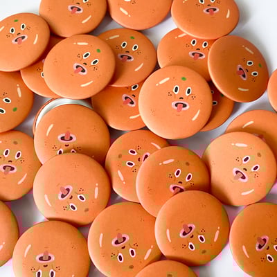 霧面徽章 | 小怪橘1