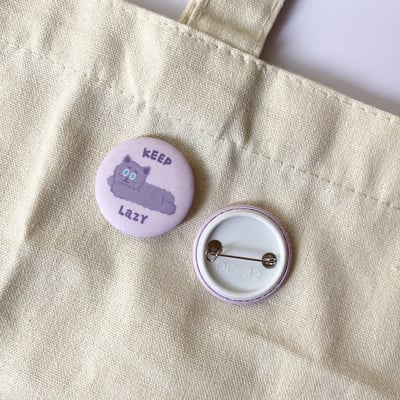 霧面徽章 | 紫色雪莉熊3