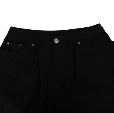 SWE 刺繡字樣牛仔褲18