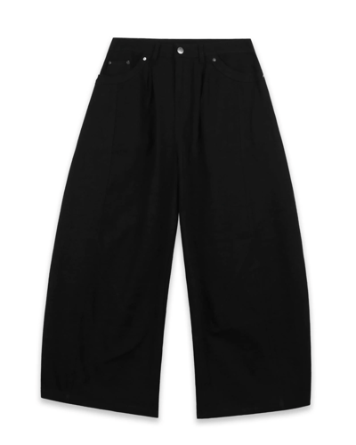 SWE 刺繡字樣牛仔褲11