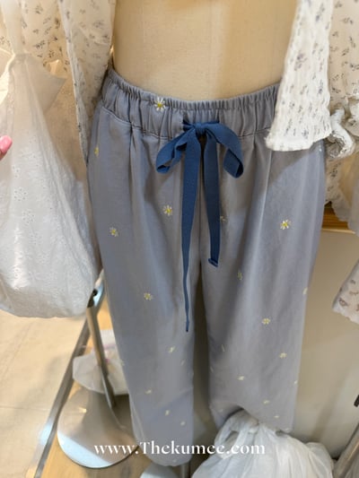 E11 森系雛菊寬版長褲 2colors1