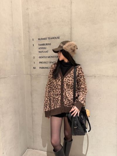 Gilaarchive FAUX FUR HOTFIX LOGO EARFLAP CAP7