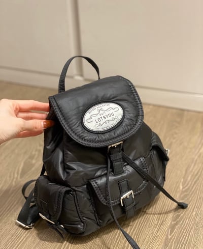Lotsyouღ 珍妮同款後背包11