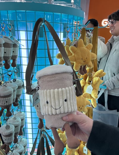 Jellycat 熱賣吊飾 可頌/烏雲/花生☁9