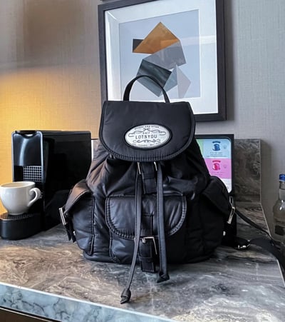 Lotsyouღ 珍妮同款後背包10