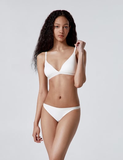 Verishღ 極致簡約美胸無鋼圈內衣 2colors2