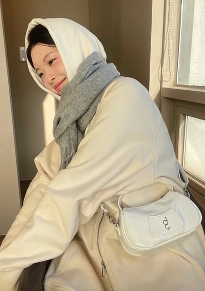 ILLIGO logo連帽外套 6colors11