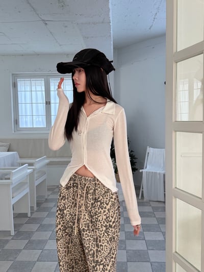 歐美百搭親膚排釦長袖上衣 2colors2