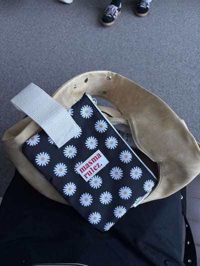 Masmarulezღ  (大) 防水材質花系列化妝包9