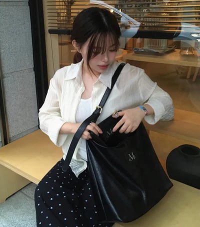 Mucent ღ 皮革肩背包 (男女通用)6