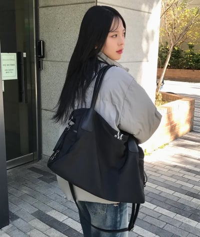 現貨在台 Mucent ღ signiture logo unisex bag (男女通用)6