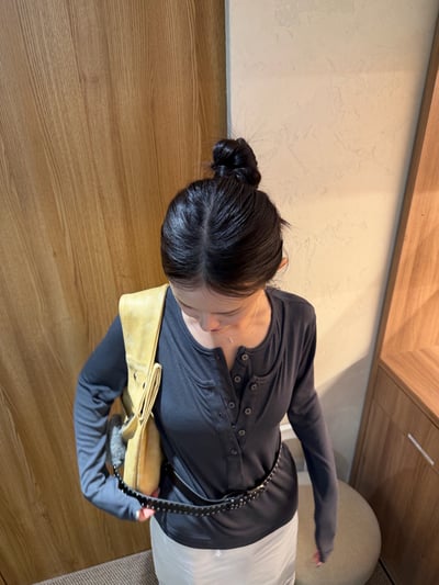 韓國春裝雙層排釦假兩件上衣 2colors3