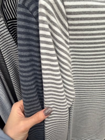 極親膚條紋內搭衣 2colors4