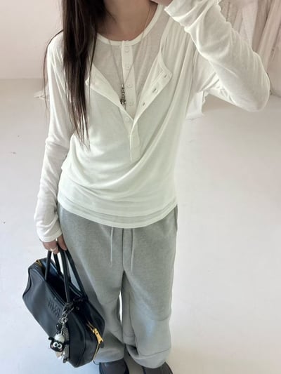 韓國春裝雙層排釦假兩件上衣 2colors1