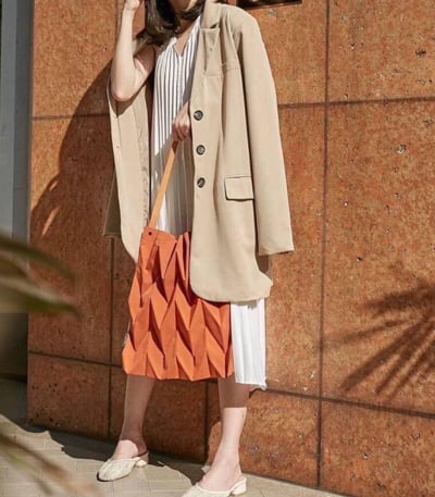 泰國代購百貨公司專櫃品牌PAVI STUDIO設計師品牌經典款摺疊肩背包1