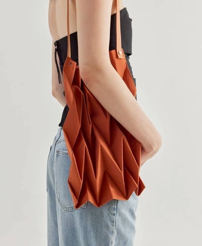 泰國代購百貨公司專櫃品牌PAVI STUDIO設計師品牌經典款摺疊肩背包6