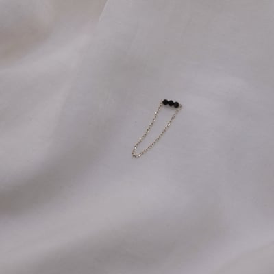 三顆黑尖晶石鏈戒 S9251