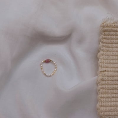 橢圓珍珠 天然石彈性珠戒 14KGF8