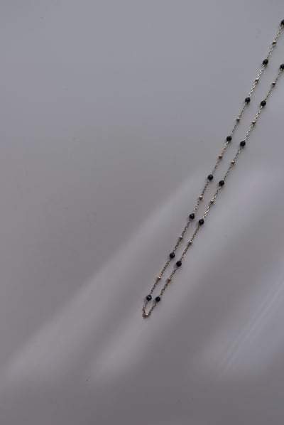 黑尖晶石間隔圓珠項鍊 S9251