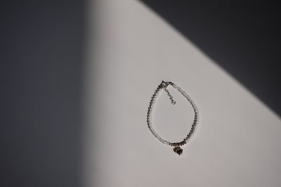 月光石銀珠小愛心手鍊 S9255