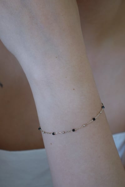 黑尖晶石間隔圓珠手鍊 S9251