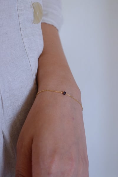 單顆方糖瑾青石手鍊 14KGF4