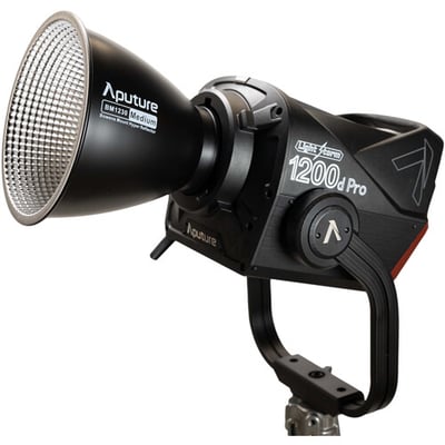 APUTURE LS 1200D Pro 聚光燈4